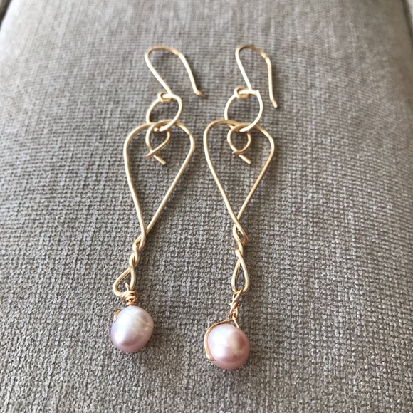 Gold Heart Earrings with Akoya Pearl - Picture 2 of 2